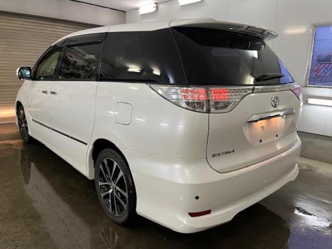 エスティマアエラス　プレミアムエディション　本州仕入　寒冷地仕様　禁煙車　パワーバックドア　両側パワースライドドア　純正ブラックハーフレザーシート　純正１８インチＡＷ　社外１８ＡＷ＋スタッドレスタイヤ付　前後コーナーセンサー　フロントガラス熱線 4WD 2400 5Dr