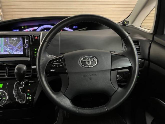 エスティマアエラス　プレミアムエディション　本州仕入　寒冷地仕様　禁煙車　パワーバックドア　両側パワースライドドア　純正ブラックハーフレザーシート　純正１８インチＡＷ　社外１８ＡＷ＋スタッドレスタイヤ付　前後コーナーセンサー　フロントガラス熱線 4WD 2400 5Dr