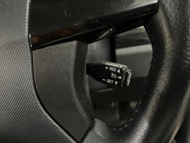 エスティマアエラス　プレミアムエディション　本州仕入　寒冷地仕様　禁煙車　パワーバックドア　両側パワースライドドア　純正ブラックハーフレザーシート　純正１８インチＡＷ　社外１８ＡＷ＋スタッドレスタイヤ付　前後コーナーセンサー　フロントガラス熱線 4WD 2400 5Dr