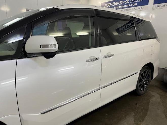 エスティマアエラス　プレミアムエディション　本州仕入　寒冷地仕様　禁煙車　パワーバックドア　両側パワースライドドア　純正ブラックハーフレザーシート　純正１８インチＡＷ　社外１８ＡＷ＋スタッドレスタイヤ付　前後コーナーセンサー　フロントガラス熱線 4WD 2400 5Dr