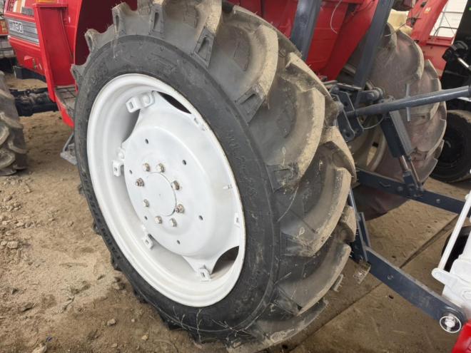 トラクター全塗装済！三菱 MT30 30馬力 4WD ロータリー付き