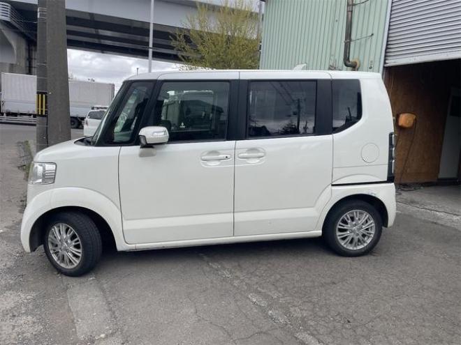 N-BOXＧ　２ＷＤ　ＦＦ車　バックカメラ　両側スライド・片側電動　ＴＶ　新在庫値　下げ中！ＧＷスペシャル！　スマートキー　アイドリングストップ　ＣＶＴ　盗難防止システム　ＡＢＳ　ＥＳＣ 2WD 660 5Dr