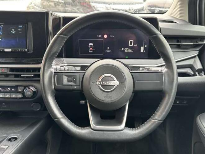 ノート1.2 S FOUR 4WD　ナビ　Bluetooth　オートホールド　アイドリングストップ　USB　スチールホイール冬　レーンキープアシスト　横滑り防止装置　コーナーセンサー　シートヒーター 1200