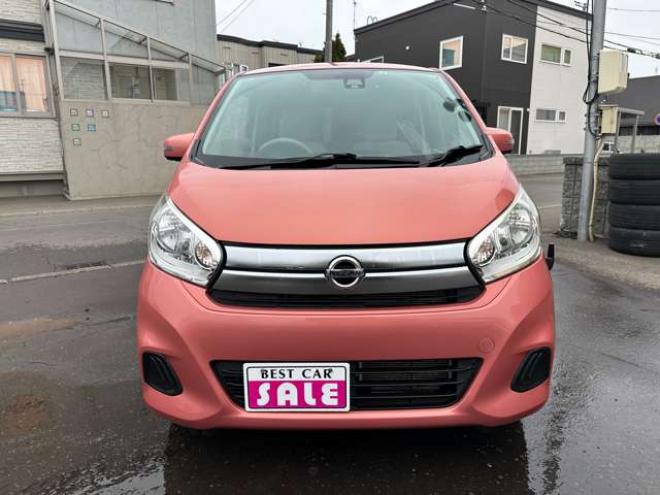デイズX モカセレクション 4WD　4WD　アラウンドビューモニター　バックカメラ　アイドリングストップ　衝突軽減ブレーキ　横滑り防止装置　シートヒーター　純正アルミホイール夏 660
