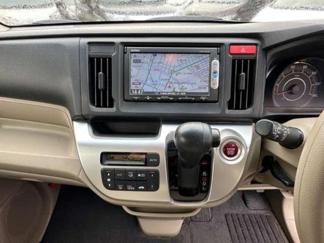 N-WGNG 4WD　4WD　SDナビ　Bluetooth　横滑り防止装置　スマートキー　アイ　社外アルミホイール夏　ドリングストップ　衝突安全BODY　ABS　スチールホイール冬 660
