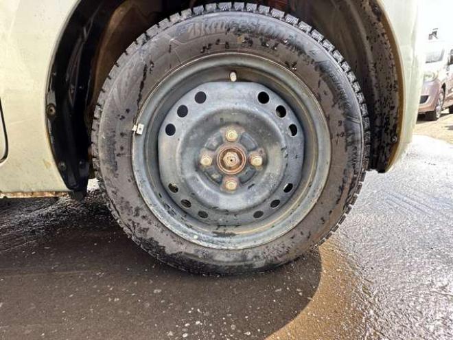 タントX リミテッド 4WD　片側パワースライドドア　ナビ　ワンセグ　エコアイドル　バックモニター　インテリキー　スチールホイール冬 660
