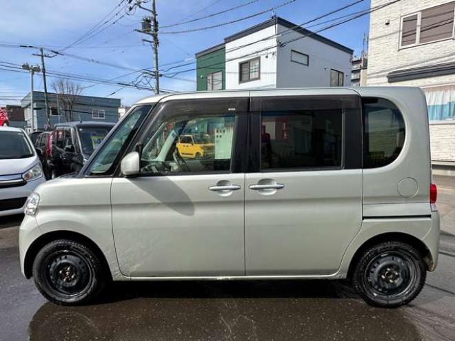 タントX リミテッド 4WD　片側パワースライドドア　ナビ　ワンセグ　エコアイドル　バックモニター　インテリキー　スチールホイール冬 660