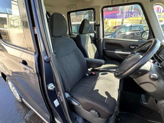 デイズルークスハイウェイスターX 4WD　片側パワースライドドア　SDナビ　地デジ　運転席シートヒーター　アイドリングストップ　アラウンドビューモニター　バックモニター　純正アルミホイール夏　プッシュスタート　インテリジェントキー 660