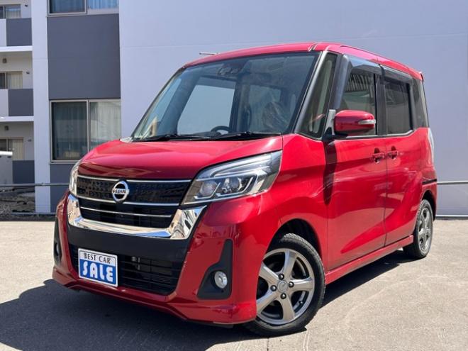 デイズルークスハイウェイスターX 4WD　パワースライドドア 660