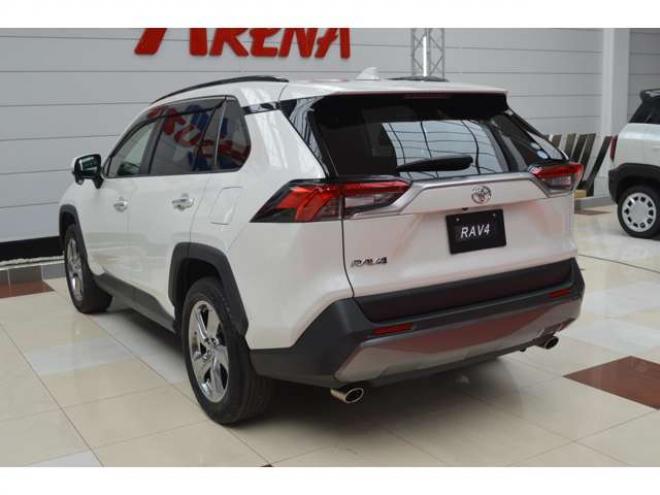RAV-42.0 G 4WD　ワンオーナー車4WDプリクラッシュセーフティ黒革シートヒーターレーダークルーズコントロール8インチナビTVバックカメラLEDパワーバックドアステアリングヒーター横滑り防止装置パーキングセンサー 2000