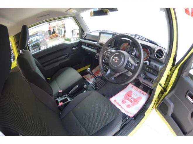 ジムニーXC 4WD　ワンオーナー車5速マニュアル4WDターボセーフティサポート搭載8インチナビTVドライブレコーダーLEDライトETCクルーズコントロール純正マットフラップ 660