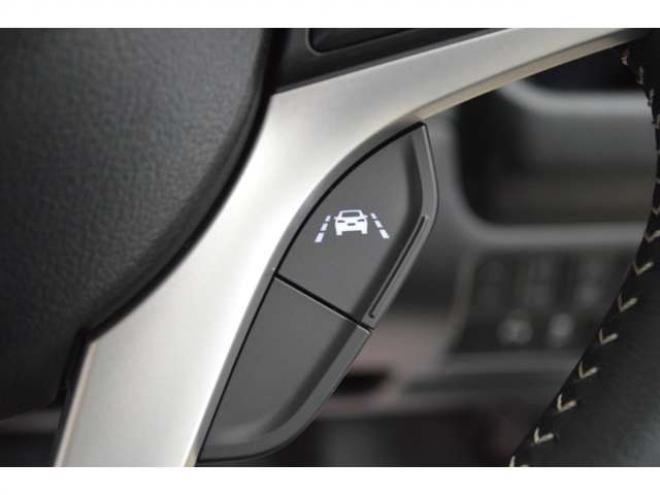 ワゴンRカスタムZ ハイブリッド ZT 4WD　ワンオーナー車ハイブリッド4WDターボセーフティサポート搭載パドルシフト全方位モニターカメラパッケージアイドリングストップLEDアダプティブクルーズコントロールヘッドアップディスプレイ 660