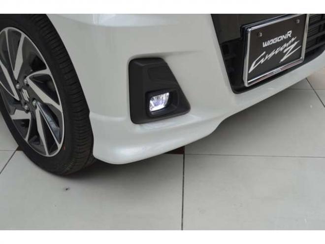 ワゴンRカスタムZ ハイブリッド ZT 4WD　ワンオーナー車ハイブリッド4WDターボセーフティサポート搭載パドルシフト全方位モニターカメラパッケージアイドリングストップLEDアダプティブクルーズコントロールヘッドアップディスプレイ 660