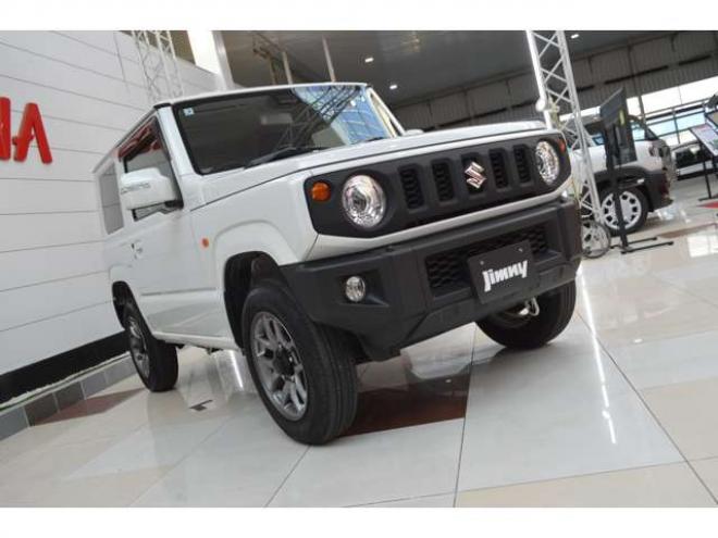 ジムニーXC 4WD　ワンオーナー車4WDターボ横滑り防止装置セーフティサポート搭載アイドリングストップ横滑り防止装置クルーズコントロール11インチディスプレイオーディオハイビームアシストLEDライト 660