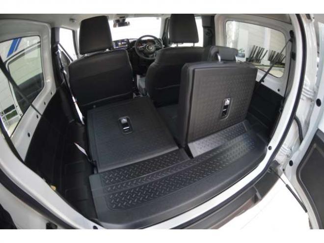 ジムニーXC 4WD　ワンオーナー車4WDターボ横滑り防止装置セーフティサポート搭載アイドリングストップ横滑り防止装置クルーズコントロール11インチディスプレイオーディオハイビームアシストLEDライト 660