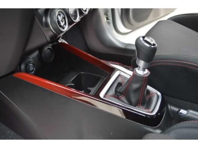 スイフトスポーツ 1.4　ワンオーナー車6速マニュアルFFターボセーフティサポート搭載ハイビームアシストLEDアダプティブクルーズコントロール横滑り防止装置ETCマッドフラップCDシートヒーター後退時ブレーキサポート 4WD 1400