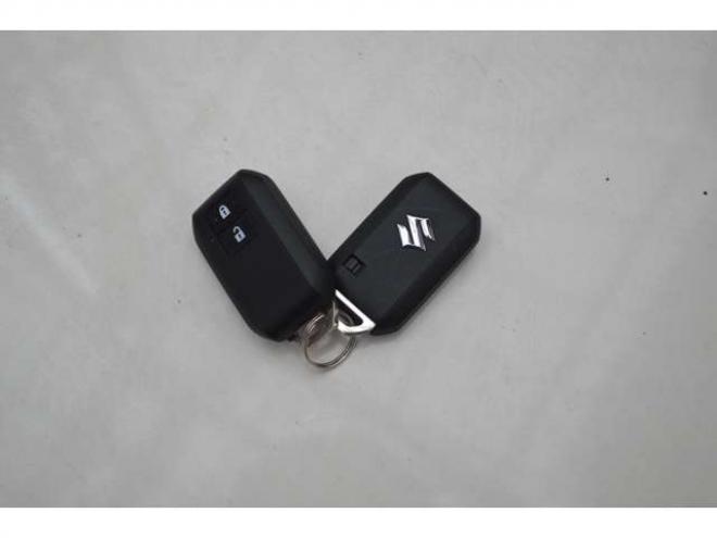 スイフトスポーツ 1.4　ワンオーナー車6速マニュアルFFターボセーフティサポート搭載ハイビームアシストLEDアダプティブクルーズコントロール横滑り防止装置ETCマッドフラップCDシートヒーター後退時ブレーキサポート 4WD 1400
