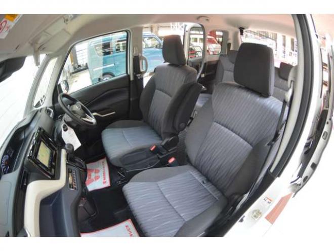 ソリオ1.2 ハイブリッド MZ 4WD　レンタアップ車ハイルーフ4WDセーフティサポート搭載アイドリングストップ横滑り防止装置SDナビTVバックカメラ両側オートスライドドアLEDライトETCアダプティブクルーズコントロール 1200