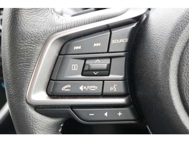 インプレッサハッチバック 2.0 ST 4WD　11.6インチディスプレイナビ　マルチビューカメラ　ETC　シートヒーター　電動パーキングブレーキ　パドルシフト 2000