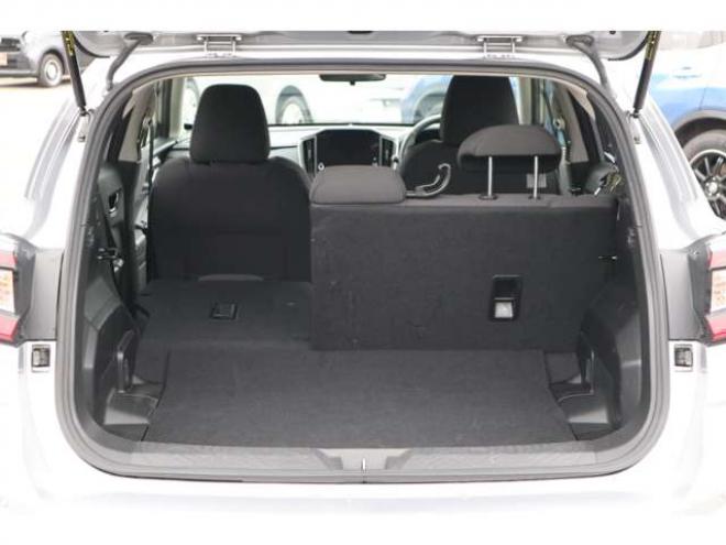 インプレッサハッチバック 2.0 ST 4WD　11.6インチディスプレイナビ　マルチビューカメラ　ETC　シートヒーター　電動パーキングブレーキ　パドルシフト 2000