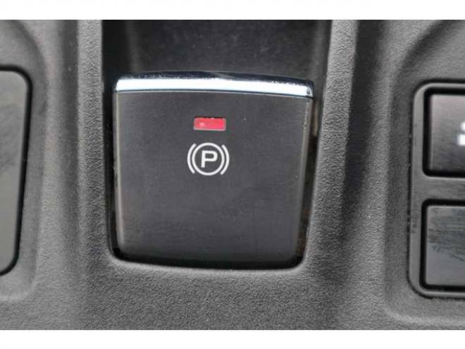 インプレッサスポーツ 2.0 i-L アイサイト 4WD　純正ダイヤトーンナビ　バックカメラ　ETC　ドライブレコーダー　電動パーキングブレーキ　ヘッドライトウォッシャー　ミラーヒーター　アダプティブクルーズコントロール 2000