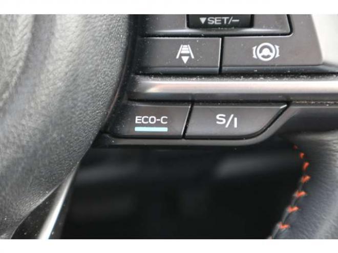 XV2.0e-L アイサイト 4WD　純正フルセグナビ　バックカメラ　ETC　電動パーキングブレーキ　オートビークルホールド　アダプティブクルーズコントロール 2000