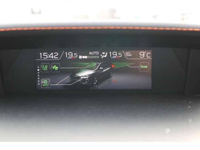XV2.0e-L アイサイト 4WD　純正フルセグナビ　バックカメラ　ETC　電動パーキングブレーキ　オートビークルホールド　アダプティブクルーズコントロール 2000