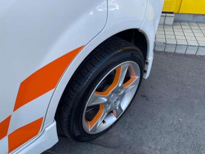 eKスポーツR 4WD　1年走行距離無制限保証/ターボ/47000キロ/Bluetooth/ナビ・TV/アルミホイール付き夏タイヤ装着/純正アルミホイール付き冬タイヤVRX2付き/HIDヘッドライト/フォグライト/キーレス/車検R9年5月/法定整備/修復歴無し 660
