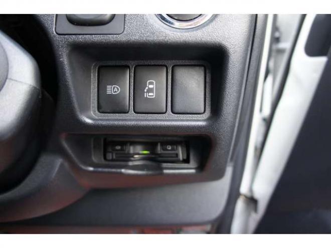 ハイエース2.7 GL ロング ミドルルーフ 4WD　ワンオーナー　ケンウッド9インチナビTV　Bカメラ　フリップダウンモニター　ワークエクストラップ17インチAW　415コブラフロントスポイラー　ベッドキット　LEDヘッドライト　スマキー　AC100V 2700