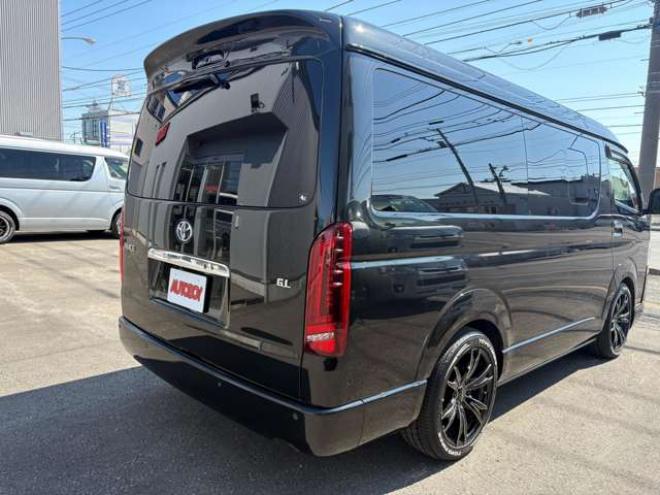 ハイエース2.7 GL ロング ミドルルーフ 4WD　IFUU製　IF-WB8　10人乗り対面ラウンジベッド仕様　415COBRAクリーンルック3フロントスポイラー&バッドラッカー毒牙18インチAW　イクリプス製10.1インチフローティングナヒ　純正EGスターター 2700