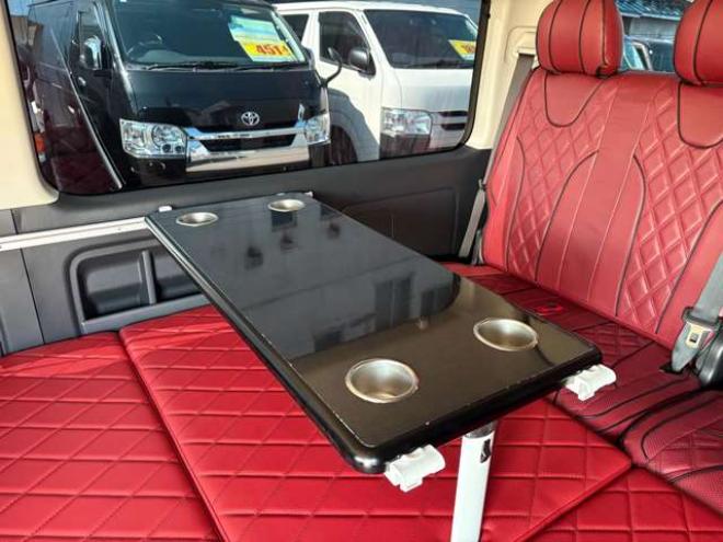 ハイエース2.7 GL ロング ミドルルーフ 4WD　IFUU製　IF-WB8　10人乗り対面ラウンジベッド仕様　415COBRAクリーンルック3フロントスポイラー&バッドラッカー毒牙18インチAW　イクリプス製10.1インチフローティングナヒ　純正EGスターター 2700
