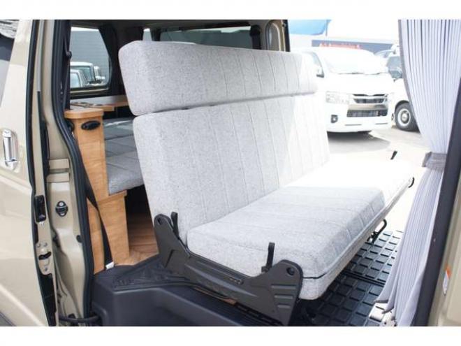 ハイエースバン2.8 スーパーGL ロング ディーゼルターボ 4WD　キャンパー鹿児島製　CKワイルダー　車中泊仕様　REVOシート　室内用エアコン　ベバストFFヒーター　走行充電　サブバッテリー　外部電源　オリジナルベッド　電動開閉バックドア　415SAFARI丸目キット 2800