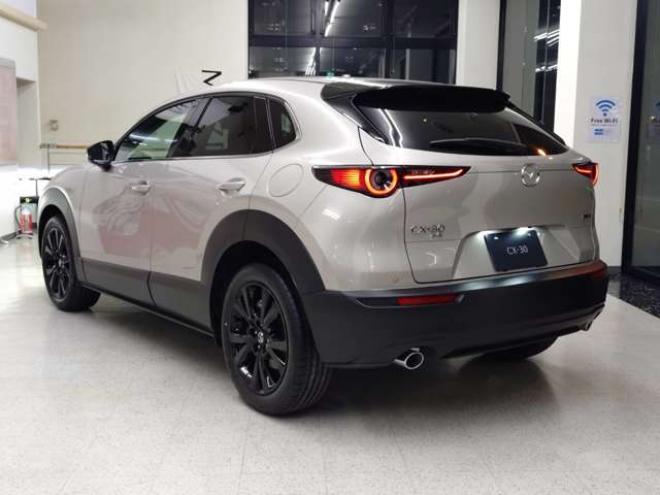 CX-302.0 20S レトロ スポーツ エディション 4WD　登録済み未使用車/コネクティッドカー/全方位カメラ/パーキングセンサー/10.25インチモニター/メモリー電動シート/電動リアゲート/シートヒーター/18AW 登録済未使用車 2000