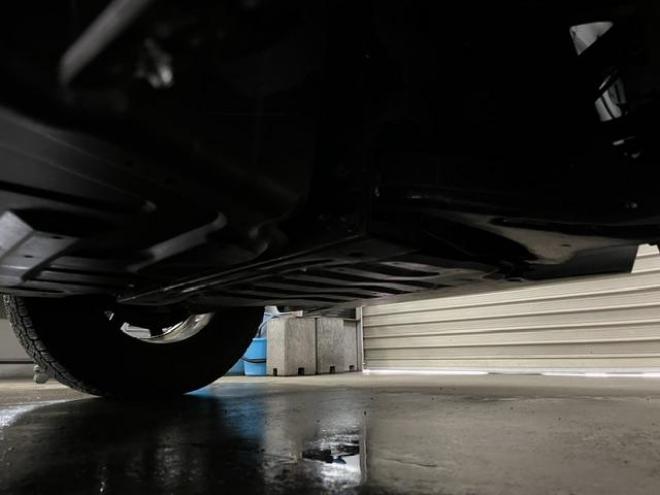 パジェロロングエクシード　寒冷地仕様ダブルバッテリー　禁煙車　エクストリーム１７ＡＷ＋ＴＯＹＯホワイトレタータイヤ　社外１７ＡＷ＋スタッドレスタイヤ　新品ＪＡＯＳブラックマッドガード　ケンウッドナビ　地デジ　Ｂｌｕｅｔｏｏｔｈ 4WD 3200 5Dr