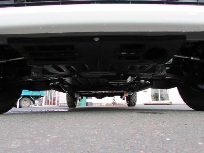 タウンエースバン1.5 GL 4WD　登録済未使用車/スマートアシスト/LEDヘッドライト/ベッドキット/MAD CROSS14インチホイール+ジオランダーX-AT/キーレス/アイドリングストップ/ディスプレイオーディオ 登録済未使用車 1500