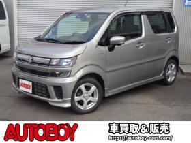 ワゴンR　ハイブリッド FZ セーフティパッケージ装着車 4WD　ワンオーナー車　全方位モニター　スマートキー　社外ナビ　新品シートカバー 660