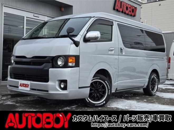ハイエース2.7 GL ロング ミドルルーフ 4WD　寒冷地仕様　10人乗り　リアヒーター&クーラー　プッシュスタート　スマートキー　横滑り防止　オートライト　バックカメラ　純正ナビ　ワンセグTV　Bluetooth　CD/DVD　FM/AM　電動格納ミラー　ETC 2700