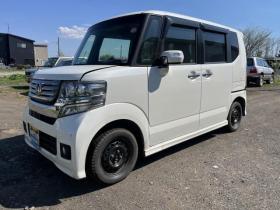 N-BOX　カスタムGLパッケージ 660 5Dr