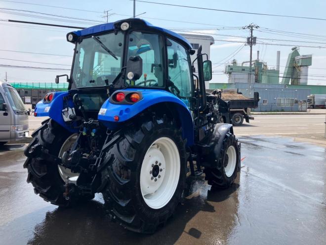 トラクターニューホランド　中古　T4.75