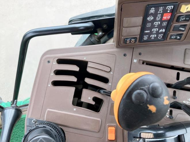 トラクタージョンディア　中古　6920