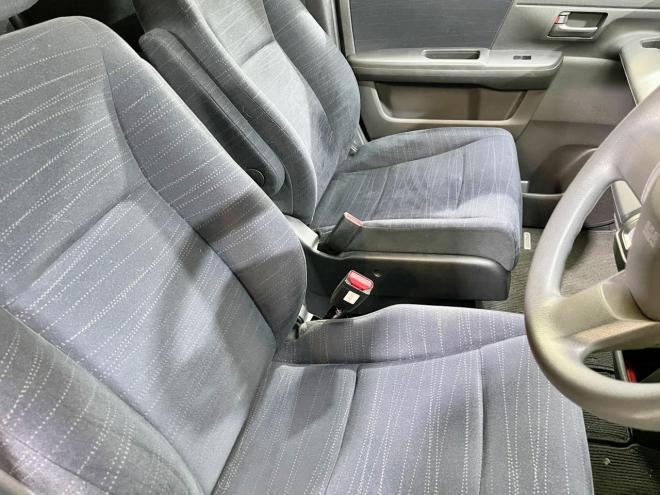 ステップワゴン2.0G Lパッケージ 4WD 5年保証 両側パワスラ ナビ 自社認証工場 車検整備2年付 修復歴無 寒冷地仕様 禁煙