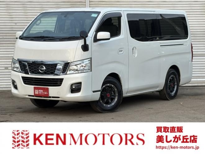 キャラバンNV350 2.5 プレミアムGX ロングボディ ディーゼルターボ 4WD　ベッドキット　スマートキー　キーレスエントリー　パワステ　パワーウィンドウ　ABS　ETC　エアコン　盗難防止装置　両側スライドドア 2500