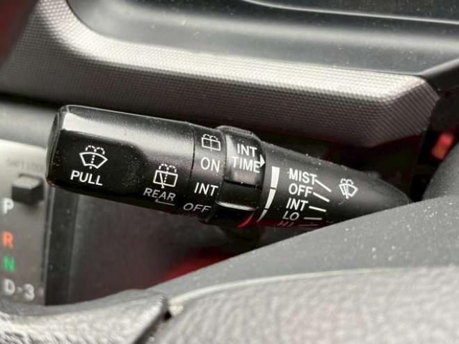 ハイエースバン3.0 スーパーGL ロング ディーゼルターボ 4WD　社外ナビ　地デジ　バックカメラ　ベットキット　ETC　記録簿　パワステ　パワーウィンドウ　エアコン　キーレスエントリー　盗難防止装置　ABS 3000