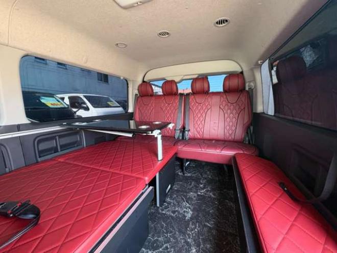 ハイエース2.7 GL ロング ミドルルーフ 4WD　IFUU製　IF-WB8　10人乗り対面ラウンジベッド仕様　415COBRAクリーンルック3フロントスポイラー&バッドラッカー毒牙18インチAW　イクリプス製10.1インチフローティングナヒ　純正EGスターター 2700