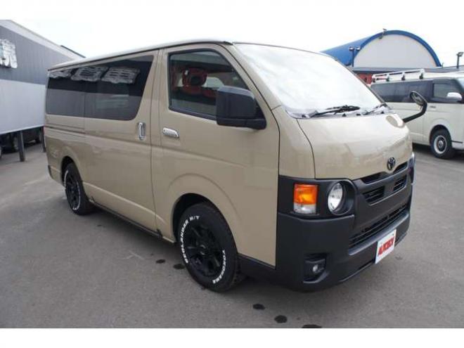 ハイエースバン2.8 スーパーGL ロング ディーゼルターボ 4WD　キャンパー鹿児島製　CKワイルダー　車中泊仕様　REVOシート　室内用エアコン　ベバストFFヒーター　走行充電　サブバッテリー　外部電源　オリジナルベッド　電動開閉バックドア　415SAFARI丸目キット 2800