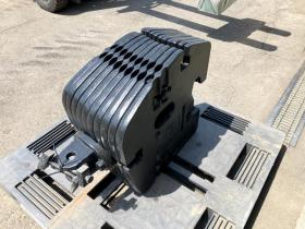 農機補助部品　ニューホランド　中古　トラクターウェイト　45kg×10枚　農機具