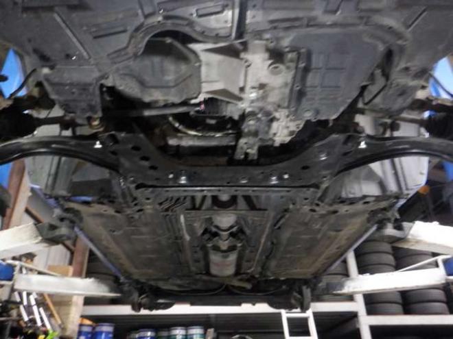 キューブ1.5 15X FOUR 4WD　ナビ・フルセグTV・Bカメラ・純正エンスタ・インテリキー・プッシュスタート・ベンチシート・ETC・ライトレベライザー・寒冷地仕様・ 1500