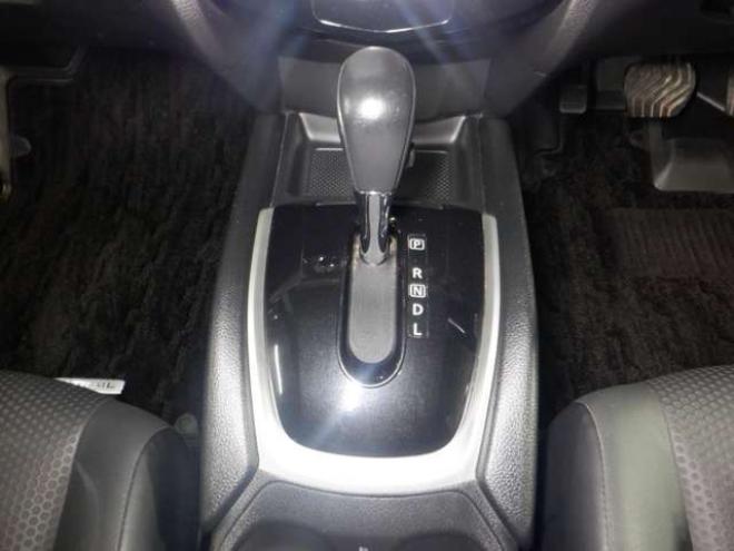 エクストレイル2.0 20X エマージェンシーブレーキパッケージ 2列車 4WD　ナビ・TV・Bluetooth・Bカメラ・LEDヘッド・プッシュスタート・LEDヘッドライト・エマブレ・クリアランスソナー・前席シートヒーター・レーンキープ 2000