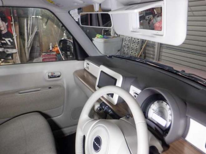 ラパンX 4WD　本州仕入　4WD　ナビ　フルセグTV　B/T　ETC　衝突軽減ブレーキ　HID　シートヒーター　ドアバイザー　スマートキー　プッシュスタート 660