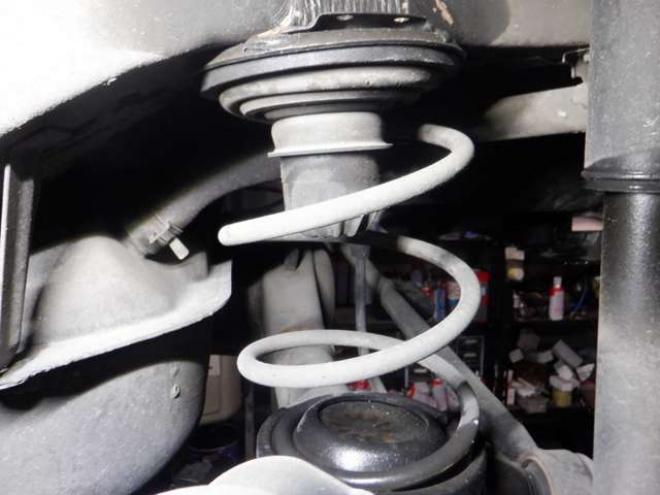ラパンX 4WD　本州仕入　4WD　ナビ　フルセグTV　B/T　ETC　衝突軽減ブレーキ　HID　シートヒーター　ドアバイザー　スマートキー　プッシュスタート 660